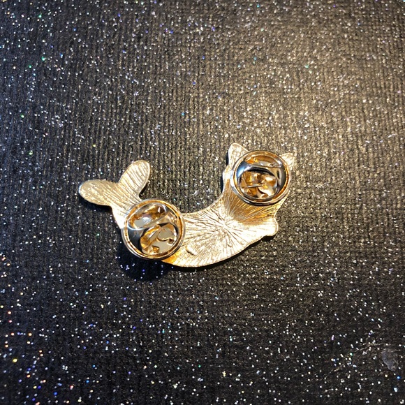 Mermaid Cat Pin - Picture 6 of 6